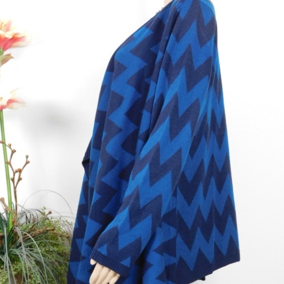 New York & Company Cardigan Sweater L Open Front Drape Chevron - Picture 6 of 8